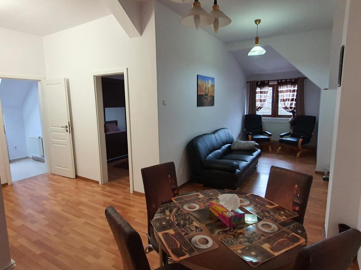 Diane'S Apartament Sibiu Exterior photo