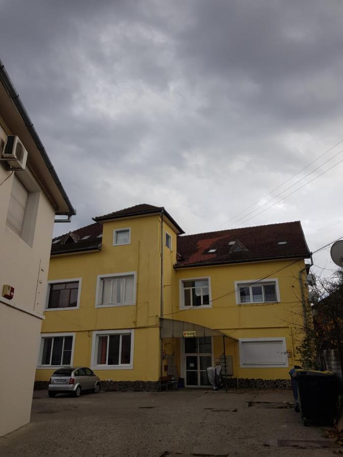 Diane'S Apartament Sibiu Exterior photo